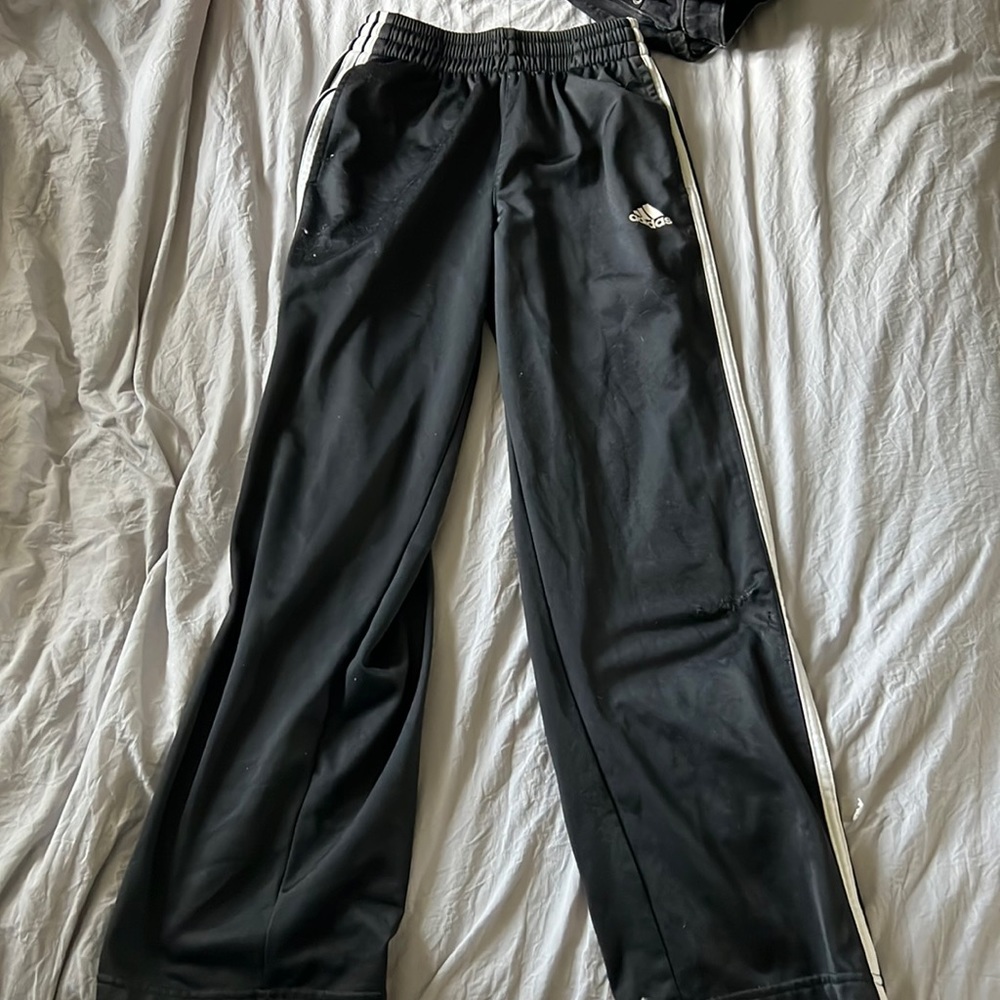 boys medium adidas sweatpants